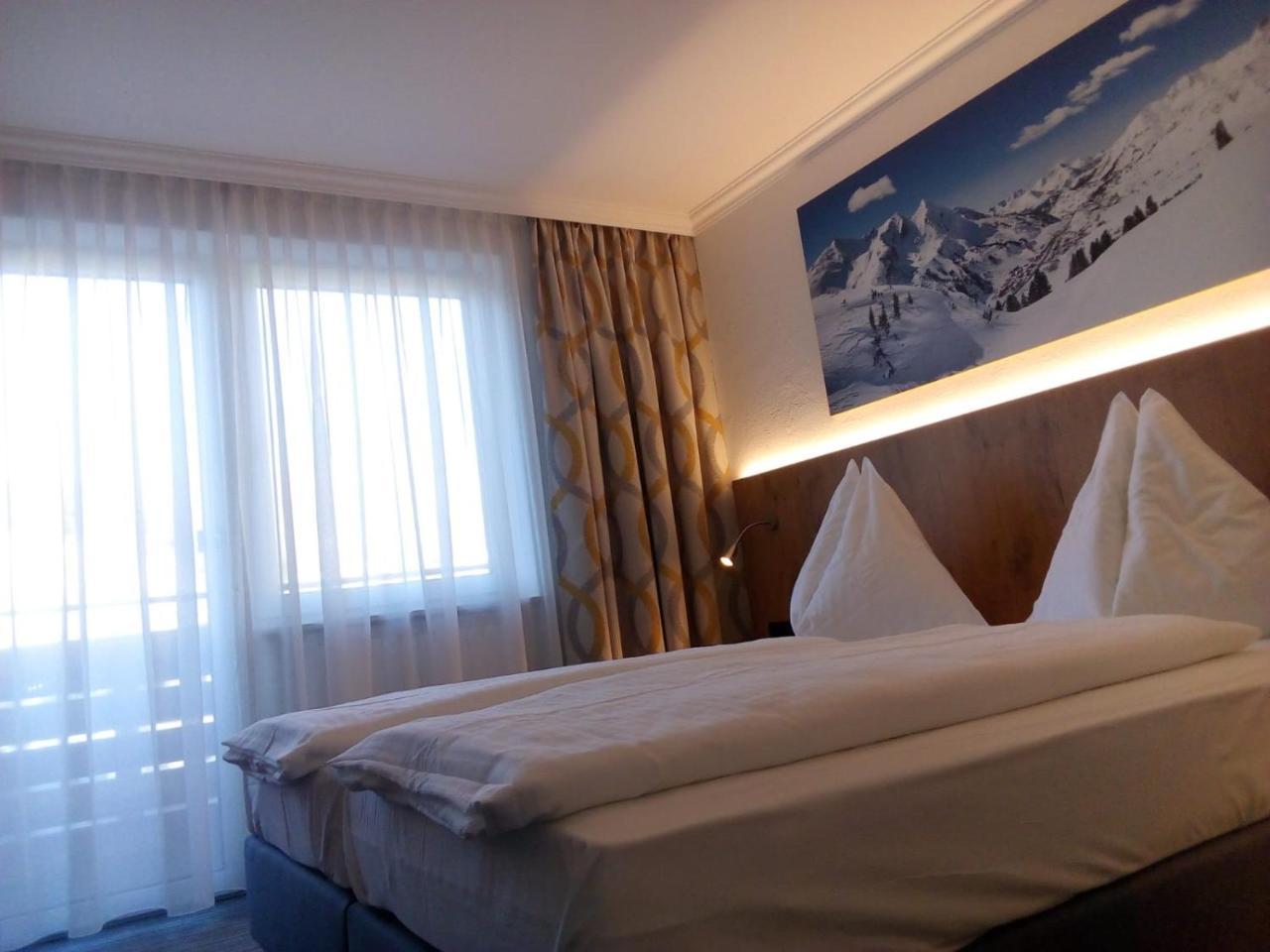 Hotel Wagner オーバータウエルン エクステリア 写真